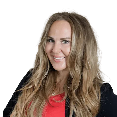 Jeanie, Founder at Rocket Roofing General Contractor.